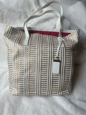 Arezzo Woven White and Gold Leather Tote Bag - Designer Style Made In Spain